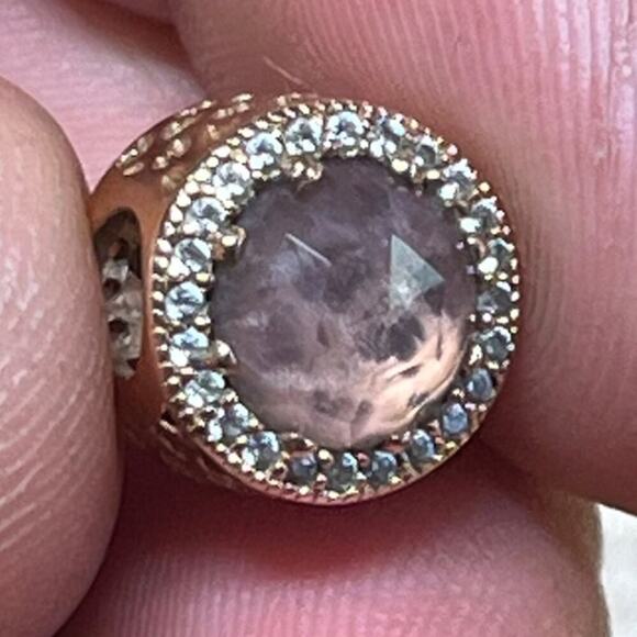 Authentic Pandora Charm, ROSE Radiant Hearts Blush, Rose Gold PINK - Picture 3 of 5